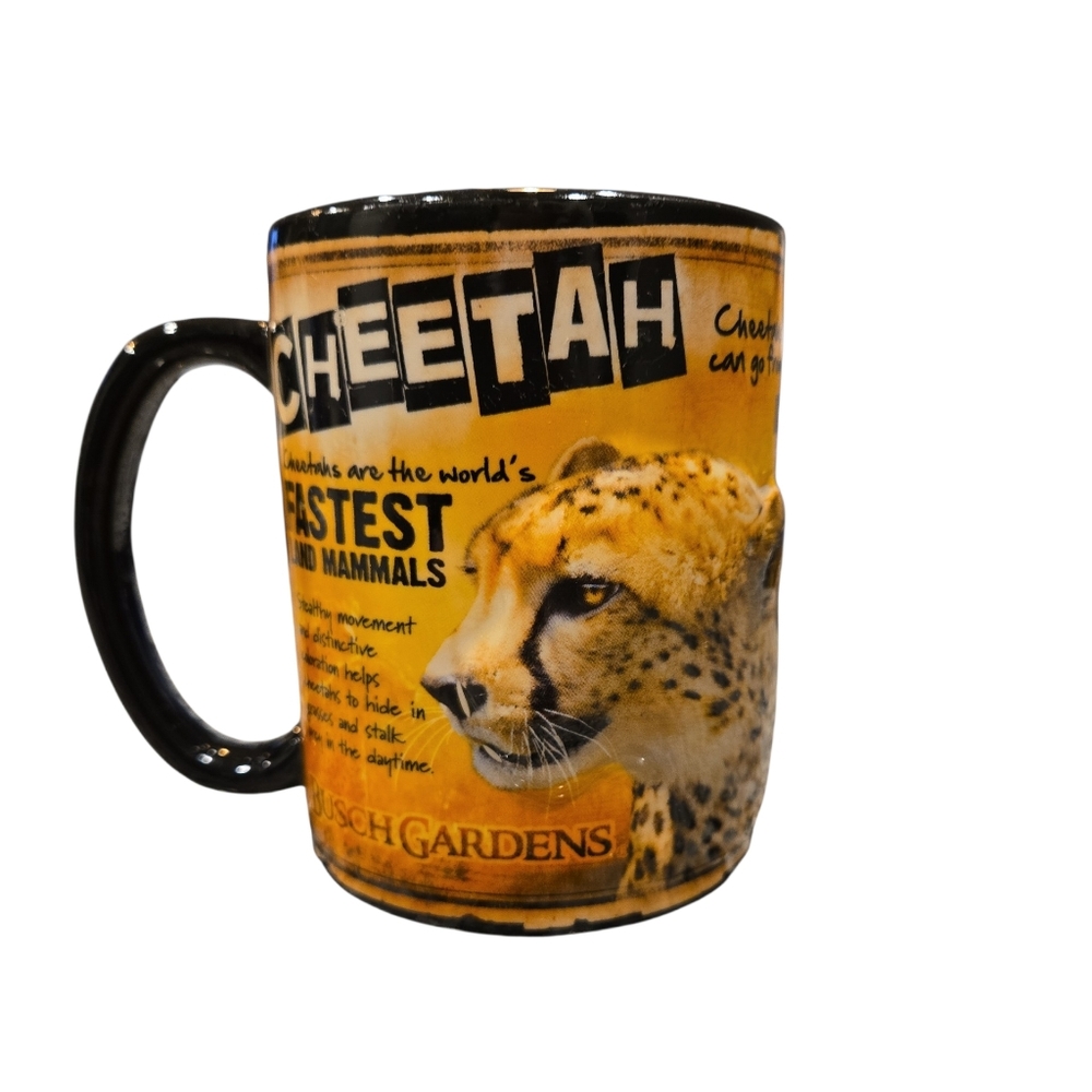 CHEETA  BUSCH GARDENS 3D CERMAIC  MUG . 4.5" TALL. .